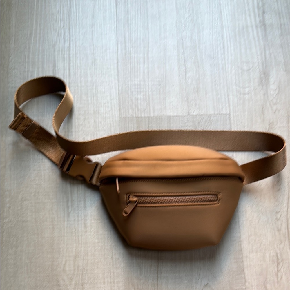 Quince Tan Belt Bag